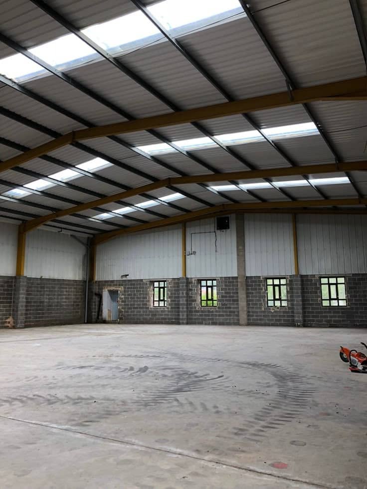 هناجر متعددة الاستخدامات بالطائف