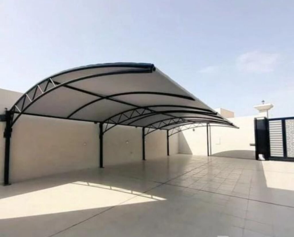 مظلات لطرق العامة في الطائف