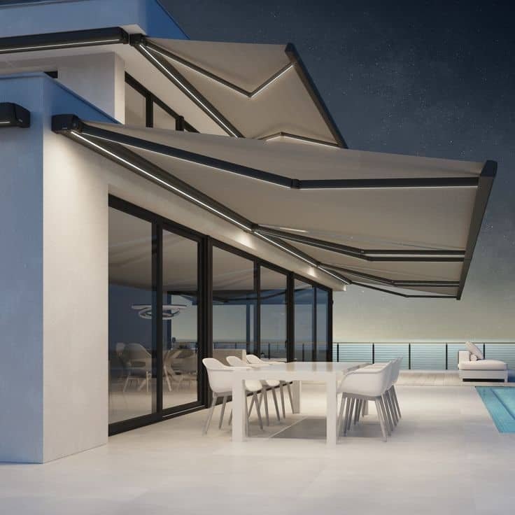 مظلات متميزة في الطائف